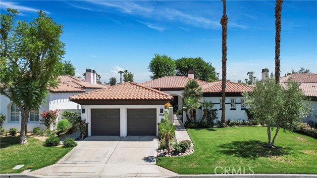 Detail Gallery Image 1 of 48 For 79460 Citrus, La Quinta,  CA 92253 - 3 Beds | 3/1 Baths