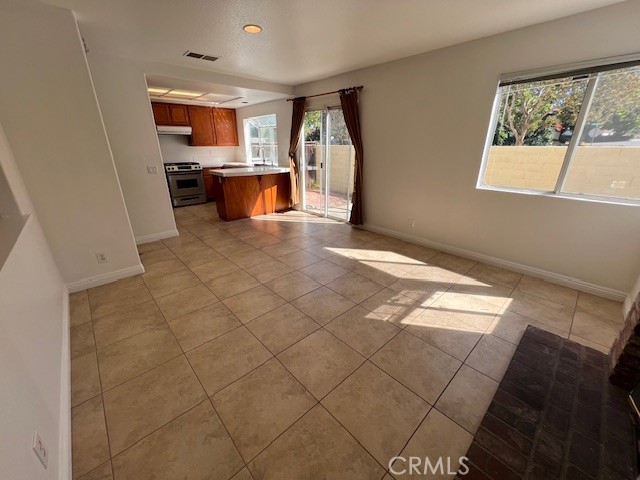 Detail Gallery Image 6 of 19 For 6359 Blossom Ln, Chino Hills,  CA 91709 - 3 Beds | 2/1 Baths