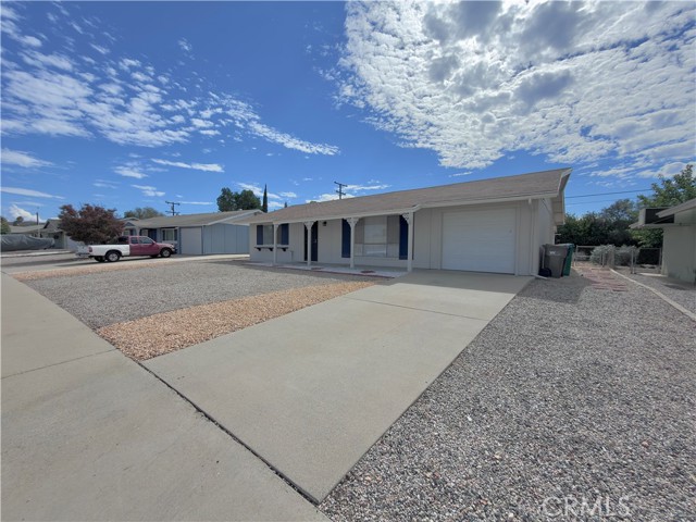 Detail Gallery Image 2 of 21 For 26671 Oakmont Dr, Menifee,  CA 92586 - 2 Beds | 1 Baths