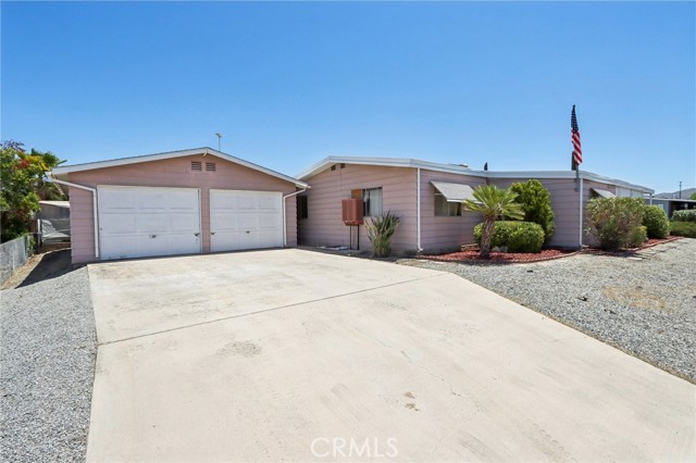 Detail Gallery Image 8 of 45 For 43740 Payne Avenue, Hemet,  CA 92544 - 2 Beds | 2 Baths