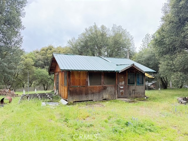 https://media.crmls.org/medias/4cf26262-9f5d-4125-90fe-aa900ee4448d.jpg?preset=X-Large