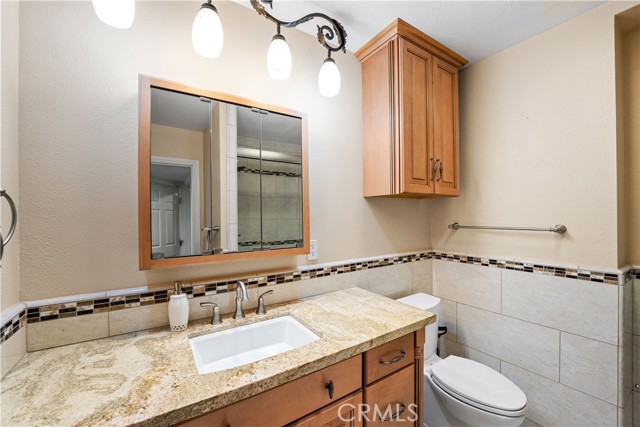 Detail Gallery Image 10 of 17 For 4647 Willis Ave #217,  Sherman Oaks,  CA 91403 - 3 Beds | 2 Baths