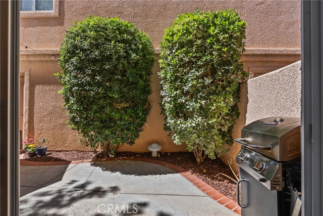 Detail Gallery Image 34 of 42 For 25114 Steinbeck #C,  Stevenson Ranch,  CA 91381 - 2 Beds | 2/1 Baths