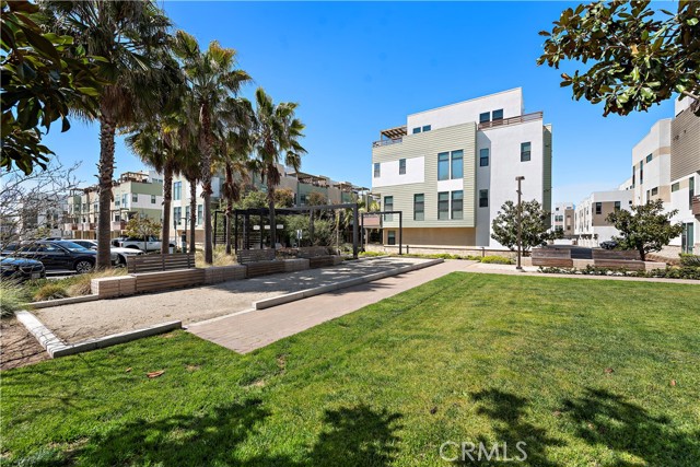 Detail Gallery Image 35 of 50 For 645 W 17th St, Costa Mesa,  CA 92627 - 3 Beds | 2/2 Baths
