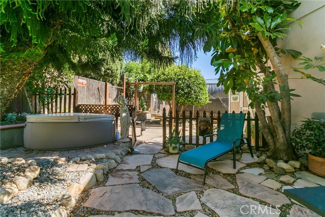 4821 E Kenyon Place, Orange CA: https://media.crmls.org/medias/4cf4cec3-dfd2-446e-b13a-abb6e085242d.jpg