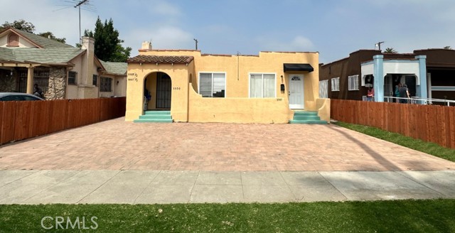 5507 Manhattan Place, Los Angeles, California 90062, ,Multi-Family,For Sale,Manhattan,SR25036537