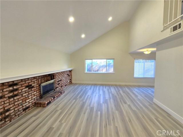 Image 13 of 35 For 68 Dobkin Place