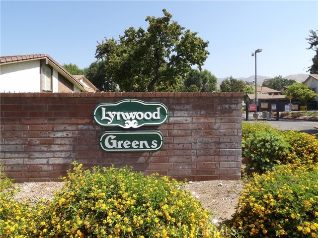 2175 Aspenwood Court, San Bernardino CA: https://media.crmls.org/medias/4cf5848d-d009-48d4-8aa9-b5828d555cbe.jpg