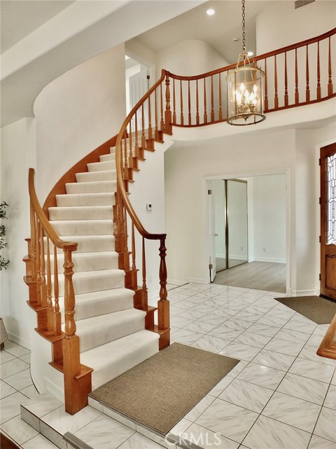 6225 Napoli Court, Long Beach CA: https://media.crmls.org/medias/4cf5dd44-6345-40d6-8a50-2437b78c8245.jpg