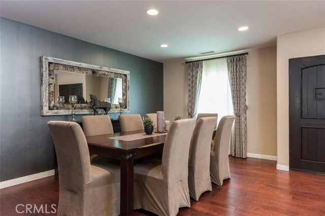 Detail Gallery Image 5 of 26 For 18005 Bullock, Encino,  CA 91316 - 5 Beds | 4 Baths