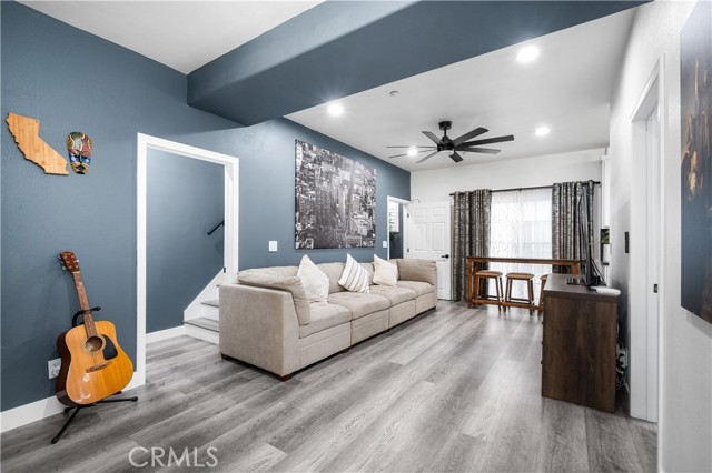 Front Image Thumbnail for CRPW26098591