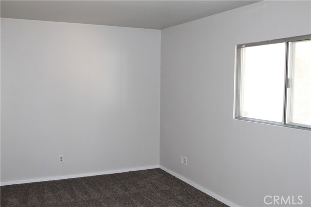 413 W North Shore, Big Bear City CA: https://media.crmls.org/medias/4cf86b3a-afee-4eff-9cb8-7bd41927cbc2.jpg