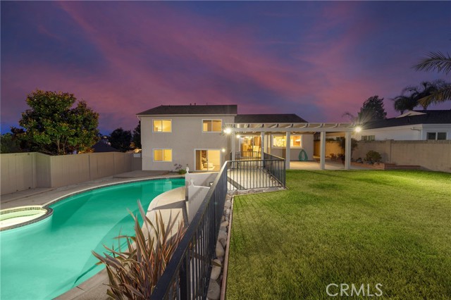 Detail Gallery Image 33 of 36 For 33142 Sea Lion Dr, Dana Point,  CA 92629 - 4 Beds | 3 Baths