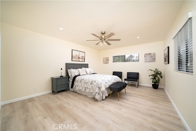 Detail Gallery Image 13 of 33 For 12566 Dolan Ave, Downey,  CA 90242 - 3 Beds | 2 Baths