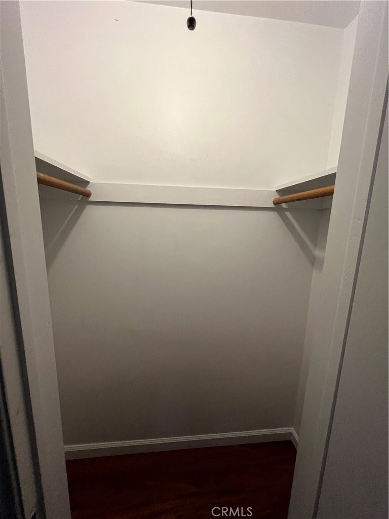 MLS #WS25269377 image #15