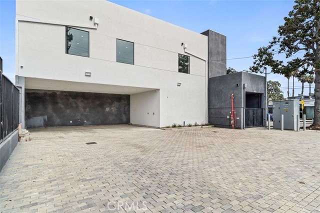  Commercial for Sale in Los Angeles, California