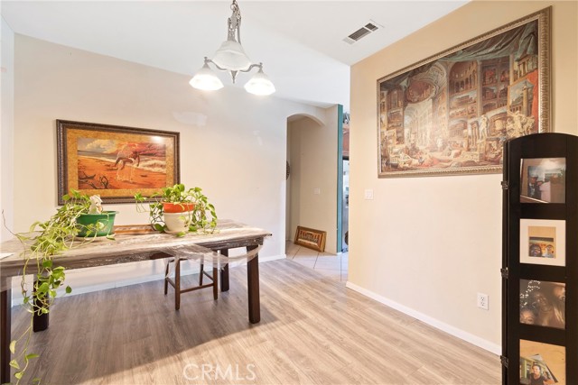 25785 Edgemont Court, San Bernardino CA: https://media.crmls.org/medias/4cf9dc5a-d3d4-4102-9387-3b6b80e68282.jpg