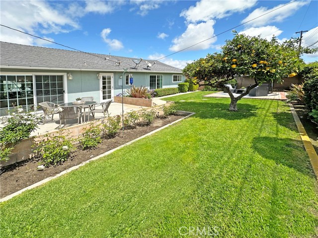 6552 Paris Circle, Huntington Beach, CA 