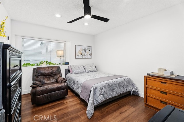 Detail Gallery Image 15 of 29 For 1675 W Mells Lane, Anaheim,  CA 92802 - 4 Beds | 2/1 Baths