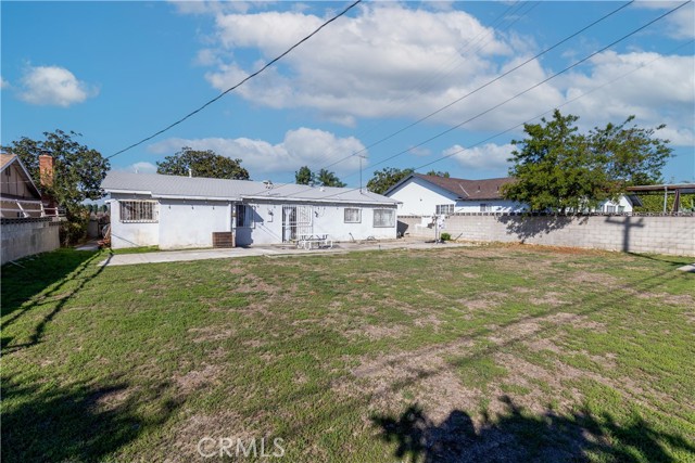 Detail Gallery Image 2 of 32 For 2038 Marigold, Pomona,  CA 91767 - 4 Beds | 2 Baths