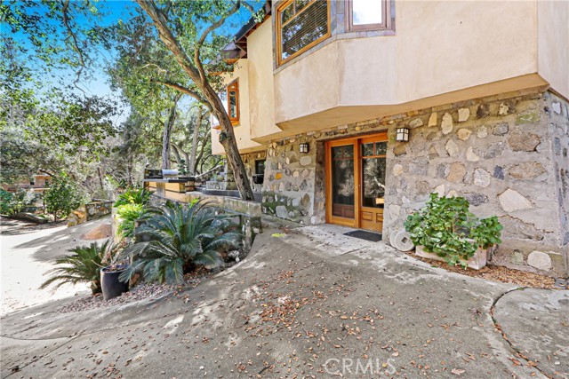 Detail Gallery Image 4 of 23 For 4931 Webb Canyon Rd, Claremont,  CA 91711 - 4 Beds | 4/1 Baths