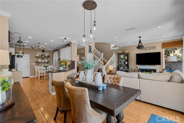 25542 Via Ventana, Valencia CA: https://media.crmls.org/medias/4cfde6ba-9c63-4c45-93f6-544b436970c7.jpg