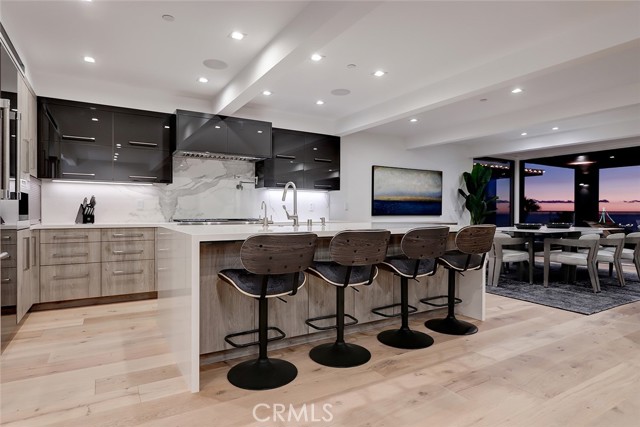 Detail Gallery Image 15 of 35 For 1208 the Strand #C,  Manhattan Beach,  CA 90266 - 3 Beds | 3 Baths