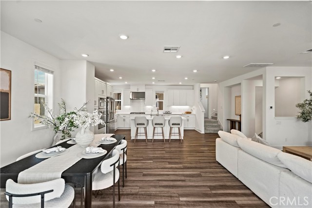 297 Lynx, Irvine CA: https://media.crmls.org/medias/4cff273d-c3dd-4063-97a7-deb6fa2bcccd.jpg