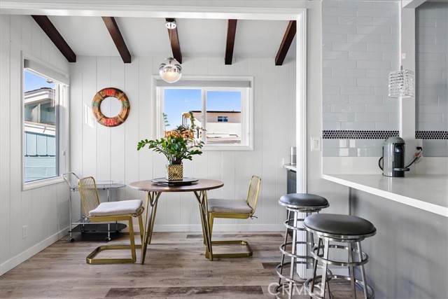 32051 Pacific Coast Highway, Laguna Beach CA: https://media.crmls.org/medias/4cff4462-d023-441f-a786-ea3a66dd79fa.jpg