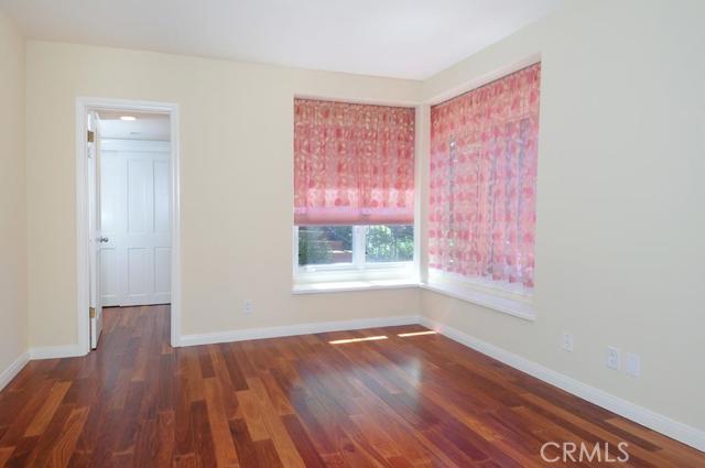Detail Gallery Image 12 of 17 For 345 Palos Verdes Dr, Palos Verdes Estates,  CA 90274 - 4 Beds | 4 Baths