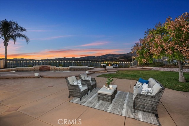 2 Via Bandada, Rancho Santa Margarita CA: https://media.crmls.org/medias/4cffda97-acf0-4338-8913-d7bec5d78cf3.jpg