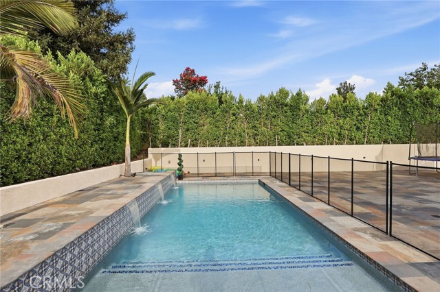 124 Grand Oaks photo 38