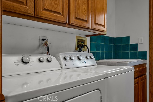 Detail Gallery Image 18 of 23 For 8014 Lasaine Ave, Northridge,  CA 91325 - 3 Beds | 2 Baths