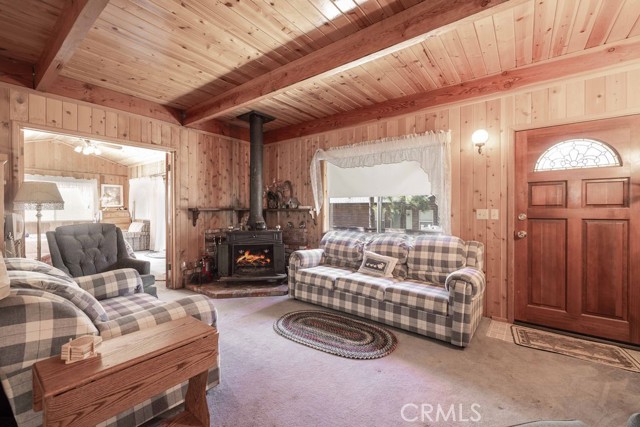 Detail Gallery Image 7 of 36 For 39820 Snowball, Big Bear Lake,  CA 92315 - 3 Beds | 1/1 Baths