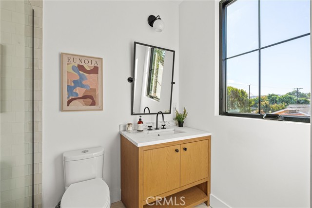 Detail Gallery Image 44 of 51 For 5258 Lemona Ave, Sherman Oaks,  CA 91411 - 4 Beds | 5 Baths