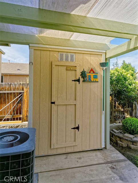 Detail Gallery Image 22 of 24 For 14986 Salamander Ln, Victorville,  CA 92394 - 3 Beds | 2 Baths