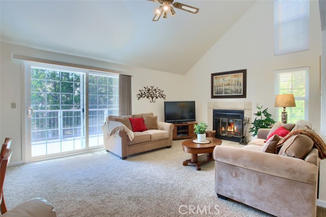 Detail Gallery Image 5 of 39 For 40505 Saddleback Rd, Bass Lake,  CA 93604 - 3 Beds | 2/1 Baths