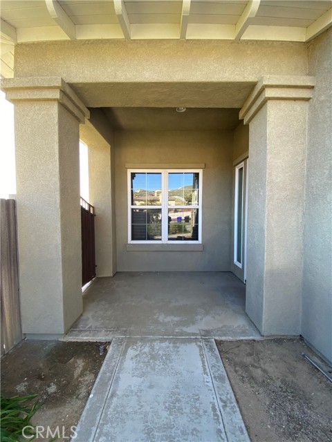 5505 Sunset Ridge Drive, Jurupa Valley CA: https://media.crmls.org/medias/4d038347-09d5-43b2-b27f-2ea9612ca8ff.jpg