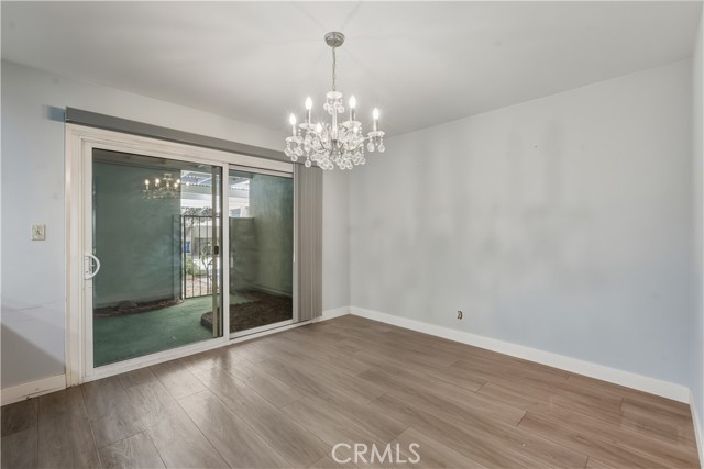 Detail Gallery Image 7 of 25 For 3500 W Manchester #450,  Inglewood,  CA 90305 - 3 Beds | 2 Baths