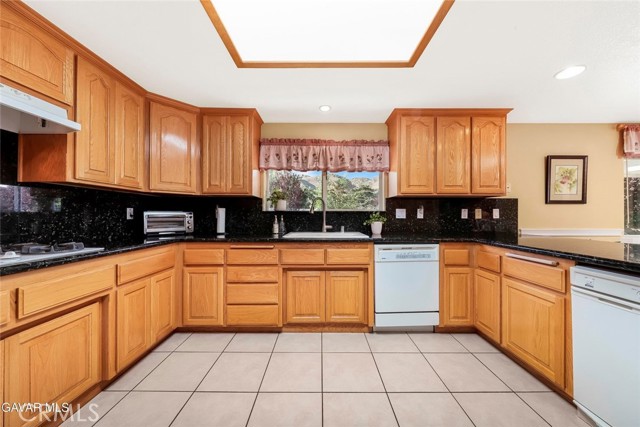 40505 90th W Street, Palmdale CA: https://media.crmls.org/medias/4d03d893-d653-4181-b24d-b5e068b8268c.jpg