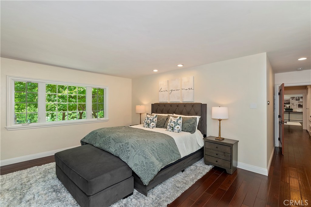 MLS #IG25184788 image #25