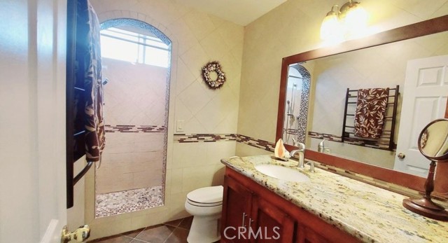 Detail Gallery Image 7 of 15 For 4862 Sevilla Way, Carlsbad,  CA 92008 - 4 Beds | 3 Baths