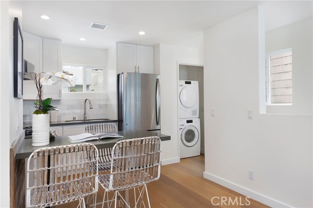 Detail Gallery Image 51 of 57 For 608 & 608 .5 Acacia Ave, Corona Del Mar,  CA 92625 - 5 Beds | 4 Baths