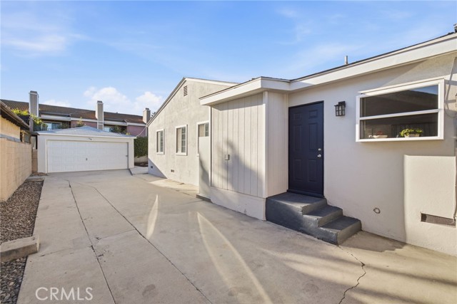 15111 Graystone Ave photo 25