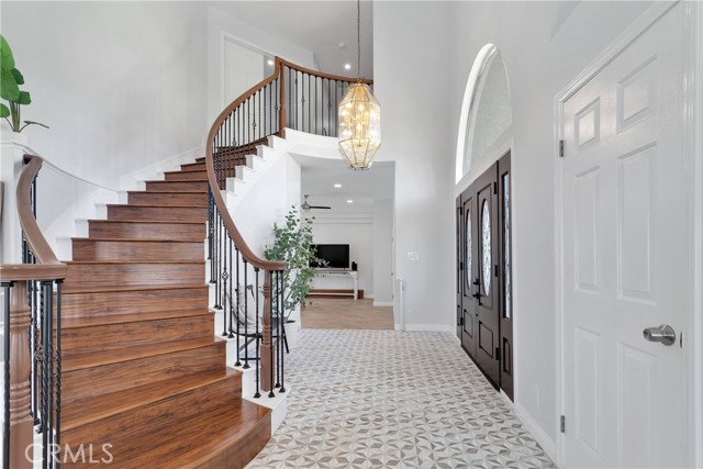 Detail Gallery Image 10 of 60 For 1048 Gladstone St, La Verne,  CA 91750 - 5 Beds | 4/1 Baths