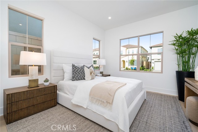 123 Oakstone, Irvine CA: https://media.crmls.org/medias/4d065e2b-68a5-4d15-880a-233c748f05dd.jpg