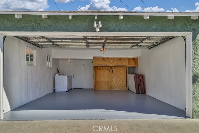 Detail Gallery Image 34 of 41 For 3411 W Chandler Bld, Burbank,  CA 91505 - 3 Beds | 1/1 Baths