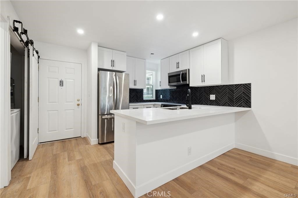 17000 Burbank Boulevard #209