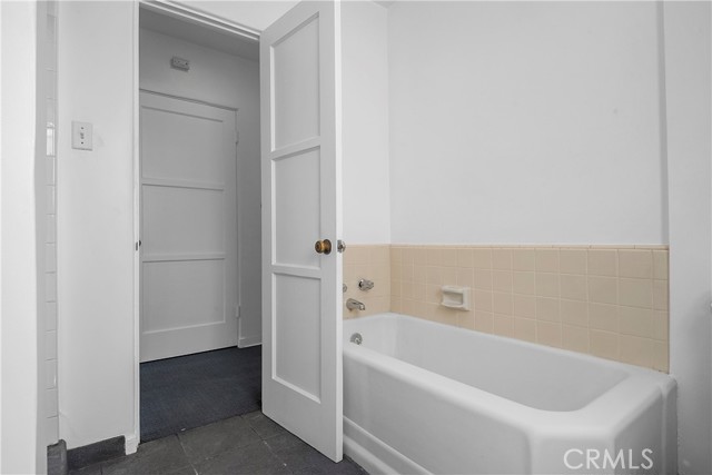 225 27th Street, Manhattan Beach, California 90266, 4 Bedrooms Bedrooms, ,2 BathroomsBathrooms,Residential,Sold,27th,SB21159136