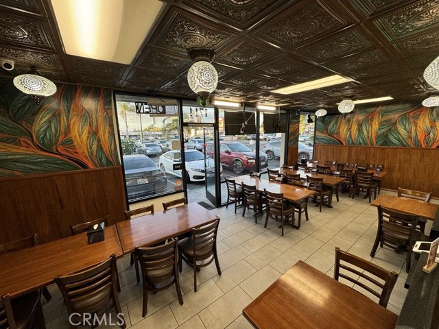 1714 W Chapman Avenue, Orange CA: https://media.crmls.org/medias/4d0980a8-7d7d-4d00-81df-0ceae527d9c7.jpg